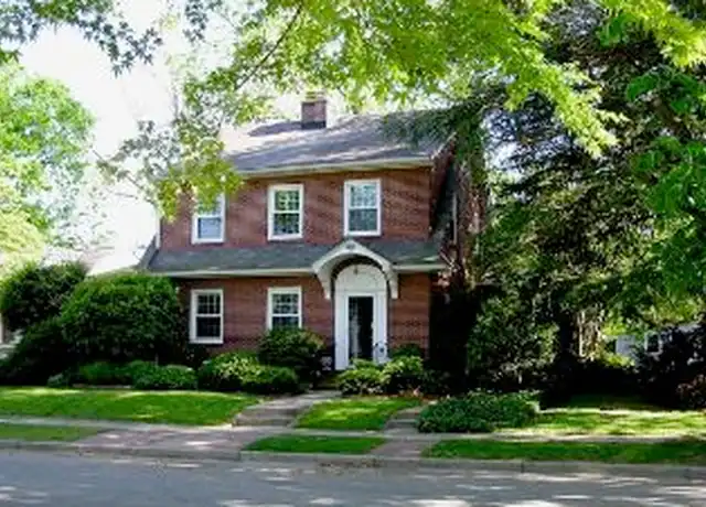 Property at 157 Linden Ave, Hampton, VA, 23669, 3 beds, 2 baths, [object Object]