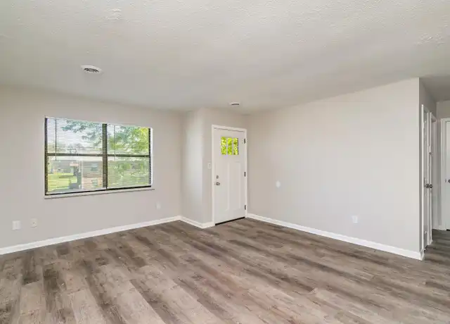Property at 111 Raintree Ln Unit D, Kingston, TN, 37763, 2 beds, 1 bath, [object Object]