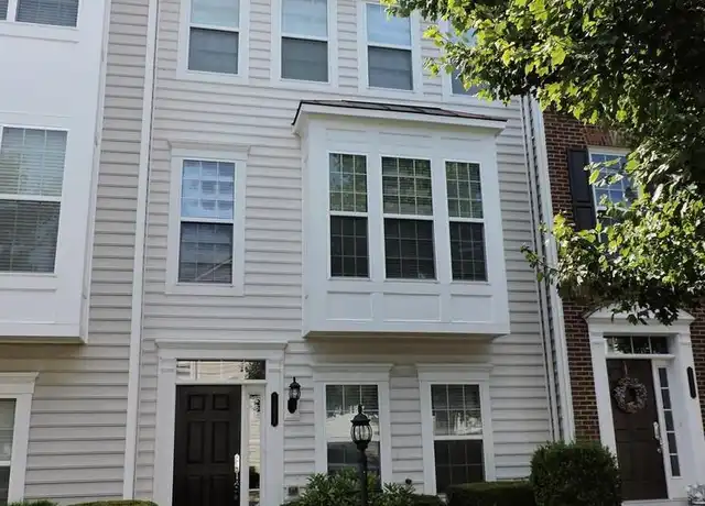Property at 14656 Crossfield Way Unit A95, Woodbridge, VA, 22191, 4 beds, 3.5 baths, [object Object]
