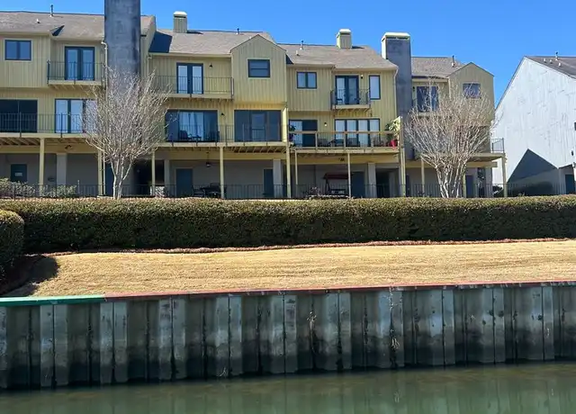 Property at 744 Riverfront Dr, Augusta, GA, 30901, 2 beds, 2.5 baths, [object Object]
