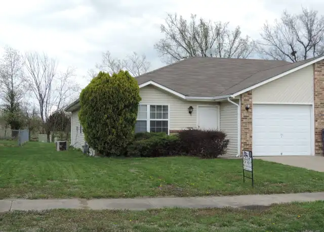 Property at 1502 W 8th Ter Unit B, Knob Noster, MO, 65336, 2 beds, 1 bath, [object Object]
