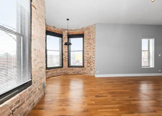 Property at 2754 W Cermak Rd Unit 2756 3, Chicago, IL, 60608, 3 beds, 2 baths, [object Object]