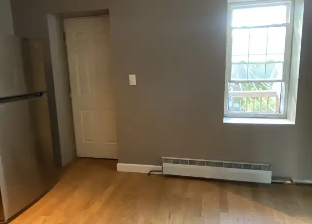 Property at 730 Wesley Ave Unit 2, Evanston, IL, 60202, 2 beds, 1 bath, [object Object]