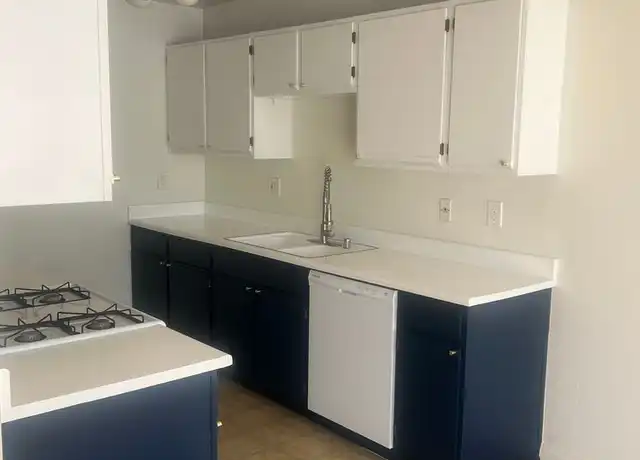 Property at 647 Hayworth Ave Unit 103, Los Angeles, CA, 90048, 1 bed, 1 bath, [object Object]