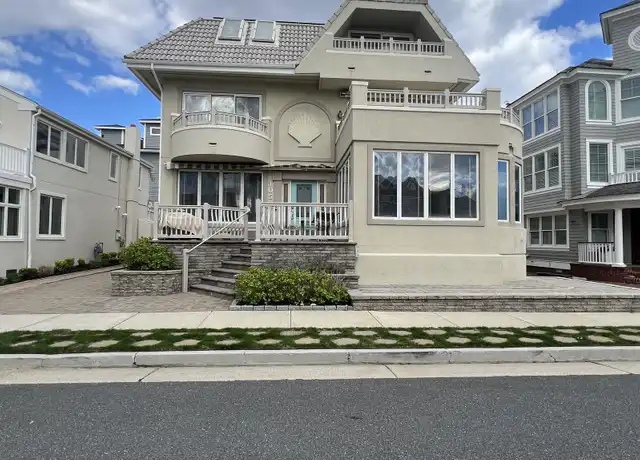 Property at 105 S Clermont Ave, Margate City, NJ, 08402, 5 beds, 4.5 baths, [object Object]