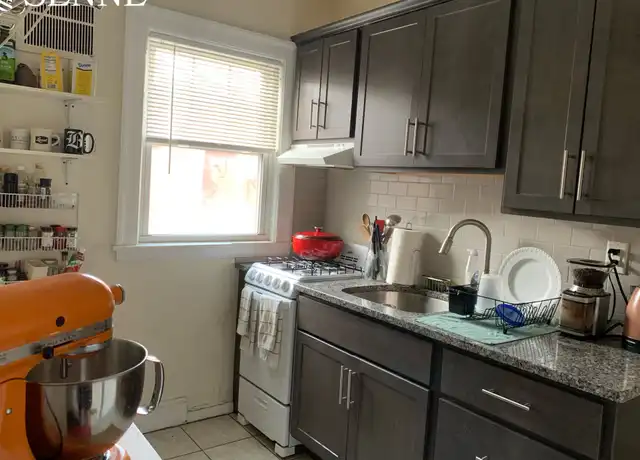 Property at 2 Forest St Unit 4, Cambridge, MA, 02140, 1 bed, 1 bath, [object Object]