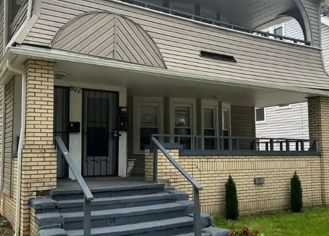 Property at 892 Delia Ave Unit 2, Akron, OH, 44320, 3 beds, 1 bath, [object Object]