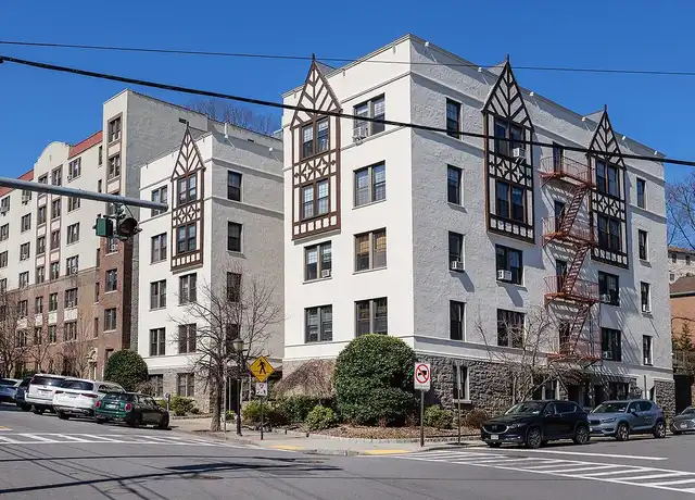 Property at 26 Pondfield Rd W Apt 4C, Yonkers, NY, 10708, 0 beds, 1 bath, [object Object]