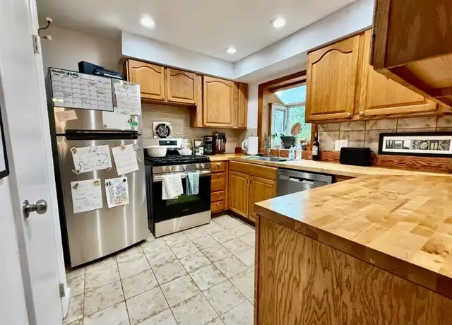 Property at 153 Valley Rd #1, Montclair, NJ, 07042, 1 bed, 1 bath, [object Object]