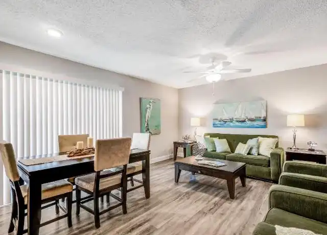 Property at 6321 113th St, Seminole, FL, 33772, 2 beds, 2 baths, [object Object]