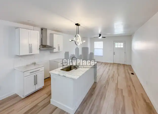 Property at 527 Keystone Ave, Indianapolis, IN, 46201, 4 beds, 2 baths, [object Object]