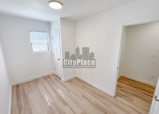 Property at 527 Keystone Ave, Indianapolis, IN, 46201, 4 beds, 2 baths, [object Object]