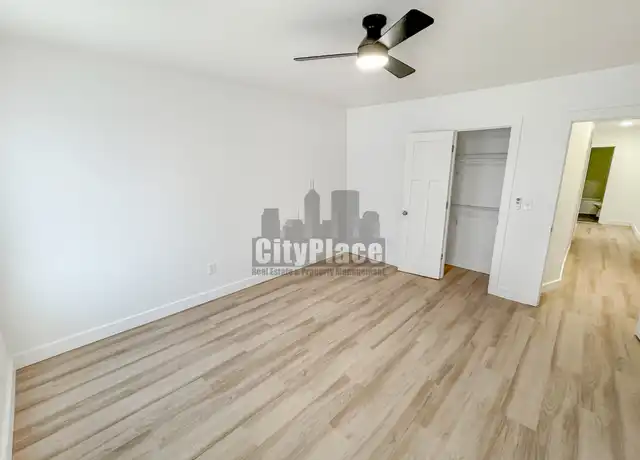Property at 527 Keystone Ave, Indianapolis, IN, 46201, 4 beds, 2 baths, [object Object]