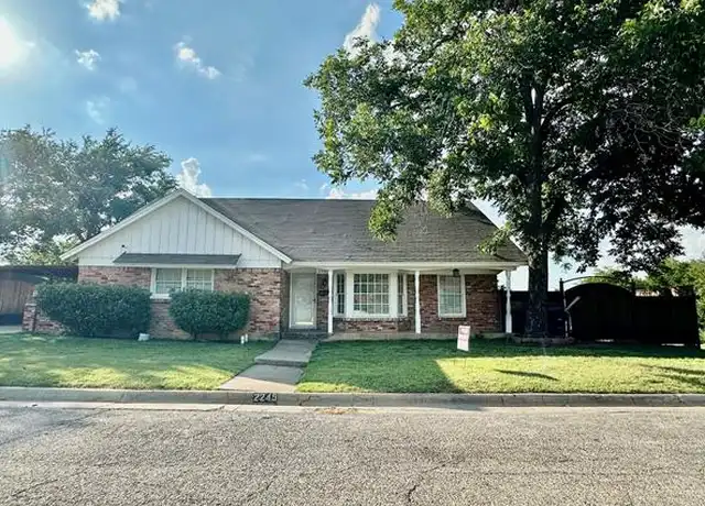 Property at 2245 Ridgeview St, Fort Worth, TX, 76119, 3 beds, 2 baths, [object Object]