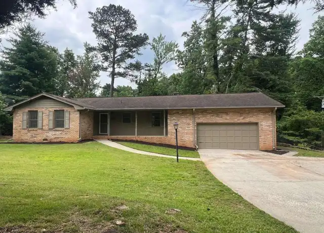 Property at 5136 Sunset Trl, Marietta, GA, 30068, 2 beds, 2 baths, [object Object]