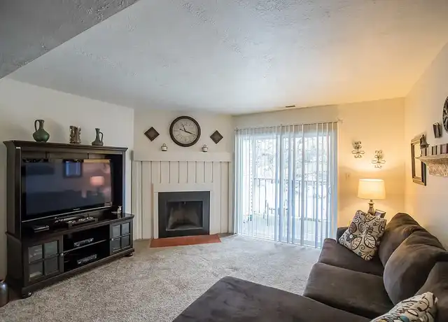 Property at Westbrook Apartments - 3334 Dixon Ln, Kokomo, IN, 46902, 1 bed, 1 bath, [object Object]