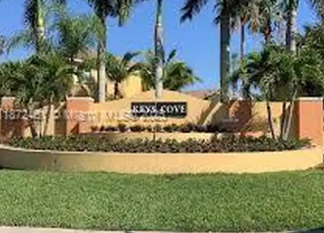 Property at 1661 SE 28th St #205, Homestead, FL, 33035, 2 beds, 2 baths, [object Object]