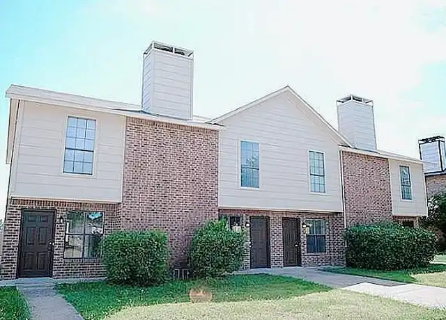 Property at 2722 Wimbledon Ct Unit B, Garland, TX, 75041, 2 beds, 1.5 baths, [object Object]