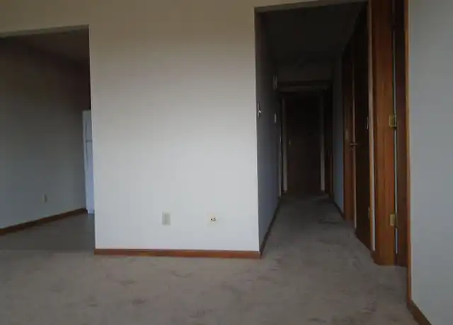 Property at 1838 Anderson Ave Unit 18, Manhattan, KS, 66502, 3 beds, 1.5 baths, [object Object]