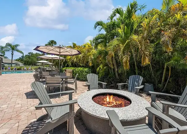 Photo of 5300 Hemingway Ln, Naples, FL 34116