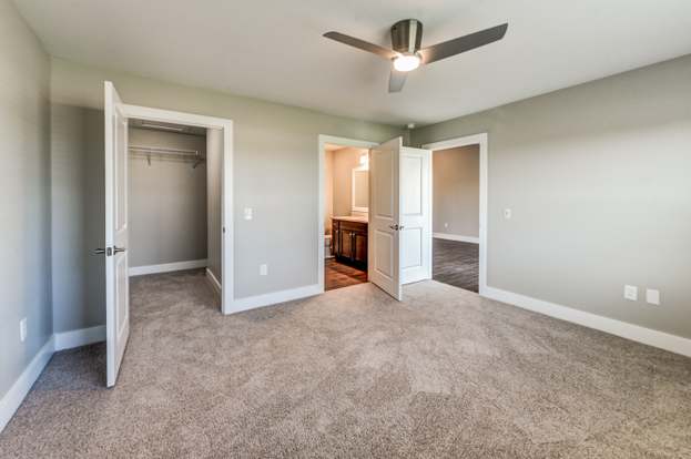 1001 Claudia Ln, Findlay, OH 45840