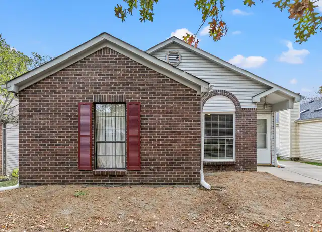 Property at 1342 The Kings Ct, Lexington, KY, 40515, 2 beds, 2 baths, [object Object]