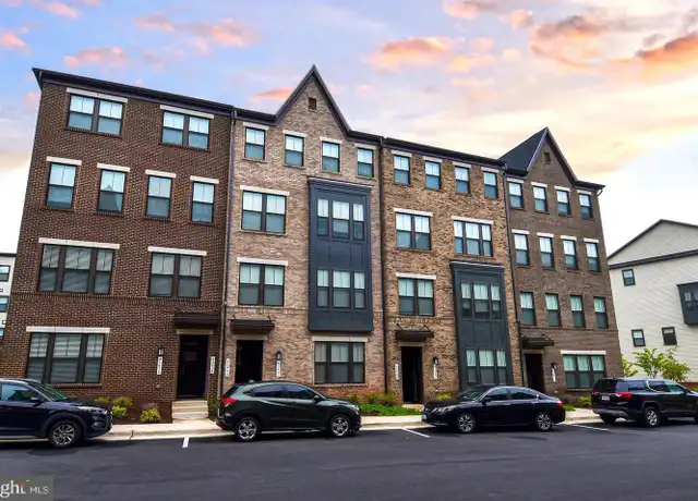 Property at 43444 Stonewood Crossing Ter, Ashburn, VA, 20148, 3 beds, 2.5 baths, [object Object]