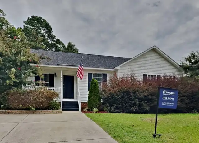 Property at 1412 Grovewood Dr, Clayton, NC, 27520, 3 beds, 2 baths, [object Object]