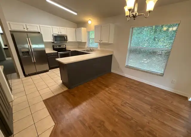 Property at 2730 W Royal Palm Dr, Citrus Springs, FL, 34434, 3 beds, 2 baths, [object Object]