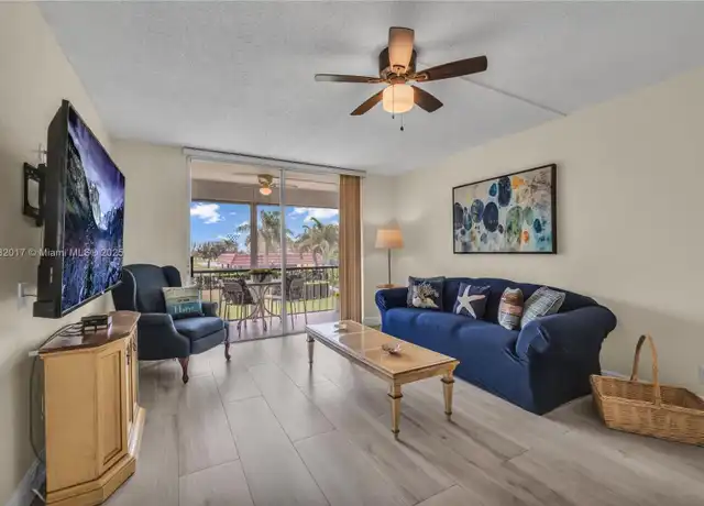 Property at 8900 Washington Blvd #211, Pembroke Pines, FL, 33025, 1 bed, 1.5 baths, [object Object]