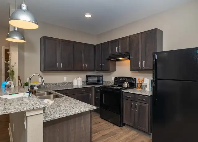 Property at Beau Chene Lake Charles - 4950 Weaver Rd, Lake Charles, LA, 70605, 2 beds, 1 bath, [object Object]