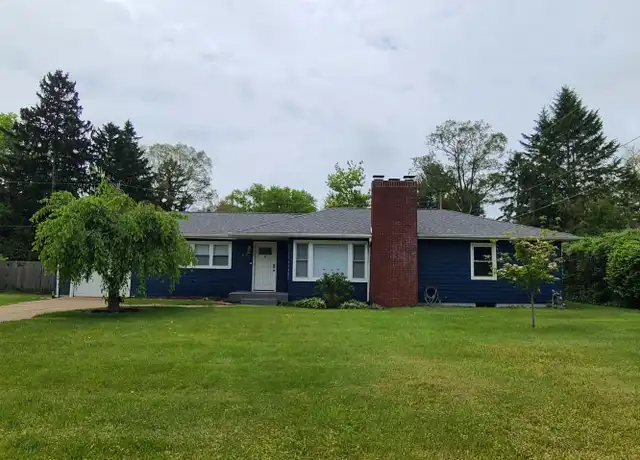 Property at 652 Chippewa Rd, Benton Harbor, MI, 49022, 3 beds, 1.5 baths, [object Object]