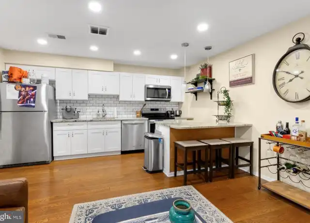 Property at 306 W Wildey St Unit A, Philadelphia, PA, 19123, 2 beds, 1 bath, [object Object]