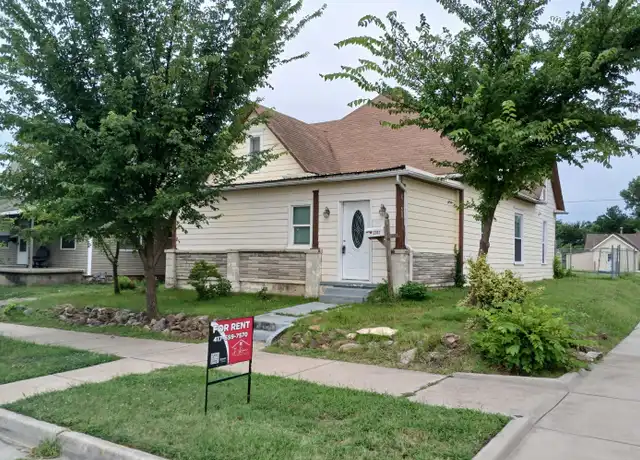Property at 2202 Empire Ave, Joplin, MO, 64804, 3 beds, 1 bath, [object Object]