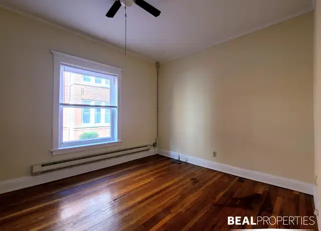 Property at 4423 N Wolcott Ave Unit 2 bed, Chicago, IL, 60640, 2 beds, 1 bath, [object Object]