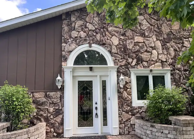 Property at 11401 W Grange Hall Rd, Brimfield, IL, 61517, 3 beds, 2.5 baths, [object Object]