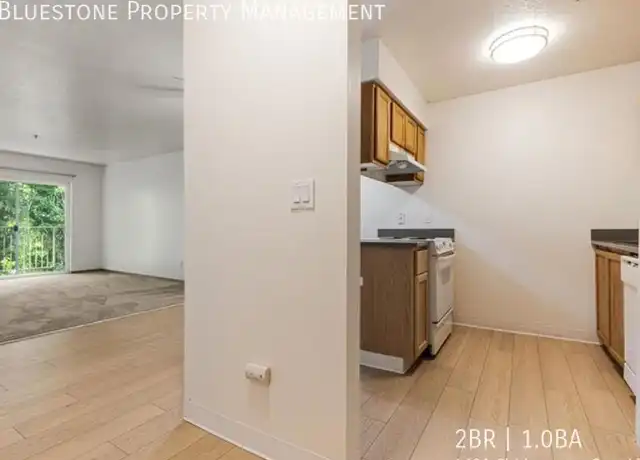 Property at 4631 SW Luradel St Unit 47, Portland, OR, 97219, 2 beds, 1 bath, [object Object]