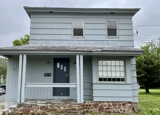 Property at 270 East St, Plainville, CT, 06062, 1 bed, 1.5 baths, [object Object]