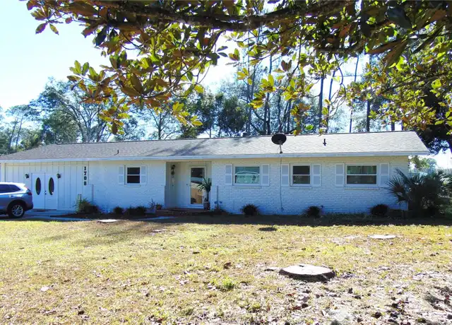 Property at 1708 NE 7th St, Ocala, FL, 34470, 4 beds, 2 baths, [object Object]