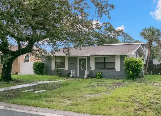 Property at 1908 43rd St S, St Petersburg, FL, 33711, 3 beds, 1 bath, [object Object]