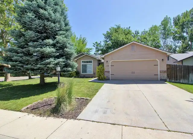 Property at 1334 N Gawaine Pl, Boise, ID, 83704, 3 beds, 2 baths, [object Object]