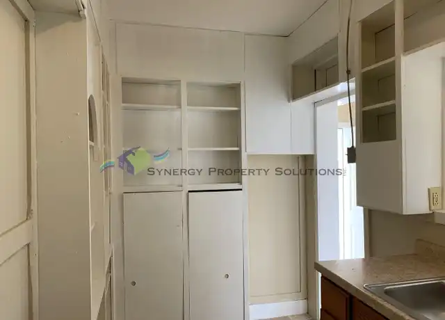 Property at 53 Douglas Ave Unit 53 Rear, Mansfield, OH, 44906, 0 beds, 1 bath, [object Object]