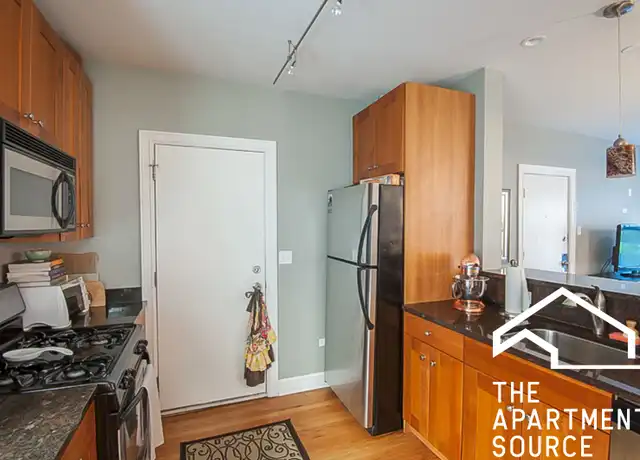 Property at 3810 N Sheffield Ave Apt 1E, Chicago, IL, 60613, 2 beds, 2 baths, [object Object]