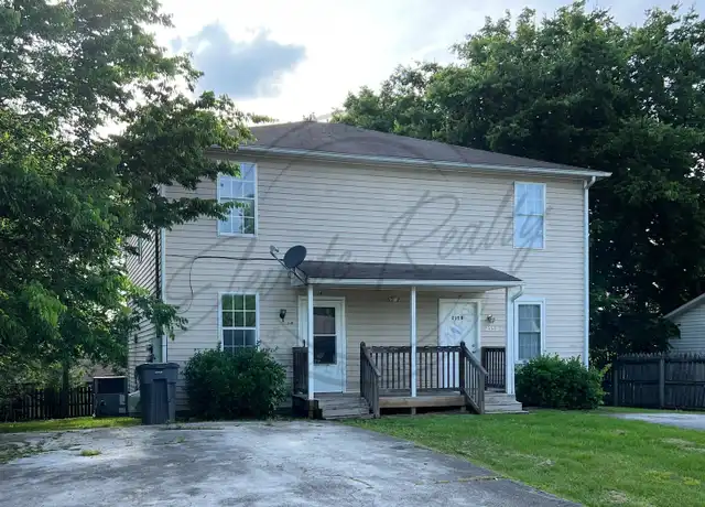Property at 215 Nowlin Dr Unit A, Columbia, TN, 38401, 3 beds, 1.5 baths, [object Object]