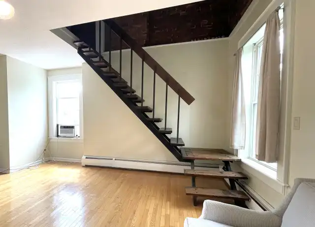 Property at 352 Greene St Unit 3, New Haven, CT, 06511, 1 bed, 1 bath, [object Object]