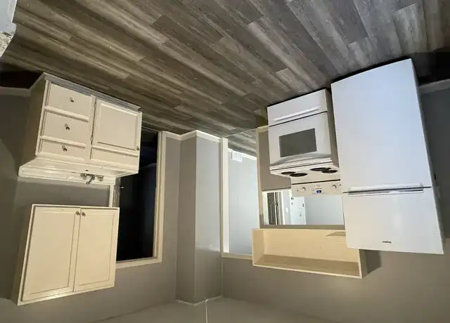 Property at 119 Winnipeg Ave W Unit 1, St Paul, MN, 55117, 3 beds, 1 bath, [object Object]