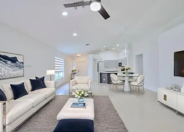 Property at 1270 Majesty Ter, Weston, FL, 33327, 3 beds, 2 baths, [object Object]