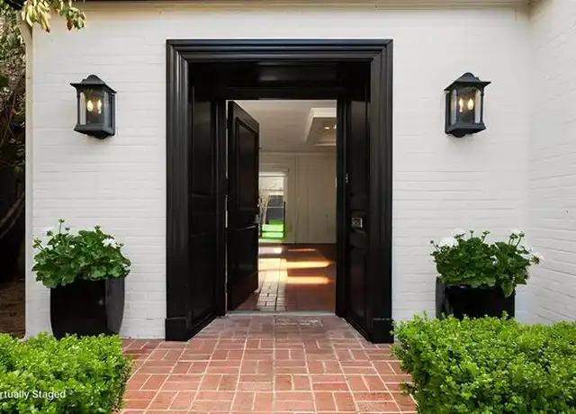 Property at 4625 N Versailles Ave, Dallas, TX, 75209, 3 beds, 2.5 baths, [object Object]
