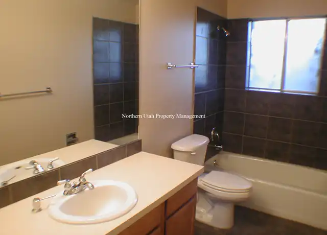 Property at 1147 N Fort Ln, Layton, UT, 84041, 3 beds, 1 bath, [object Object]