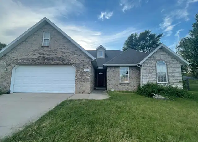 Property at 3291 W Kingsley St, Springfield, MO, 65807, 3 beds, 2 baths, [object Object]
